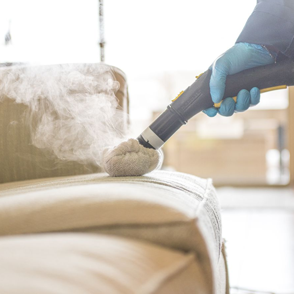 İzmir’de Buharlı Temizlik Hizmeti Veren Firmalar: Avantajları ve Maliyetleri : Kapak Görseli