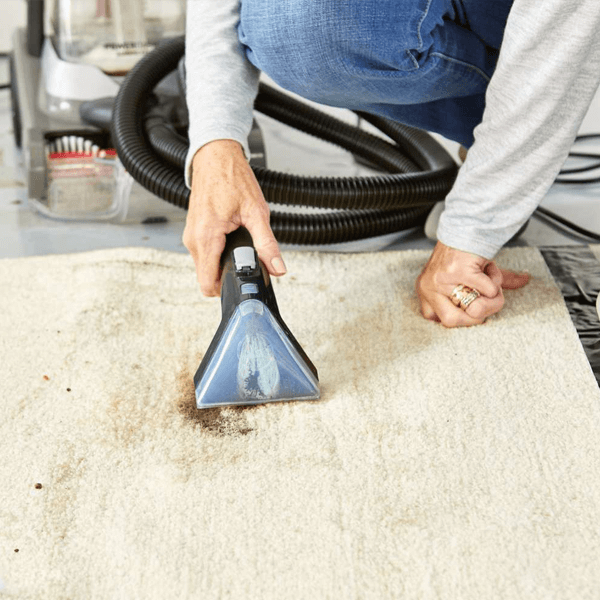 İzmir’de Halı Yıkama Rehberi: En İyi Firmalar ve Doğru Seçim Nasıl Yapılır? : Kapak Görseli