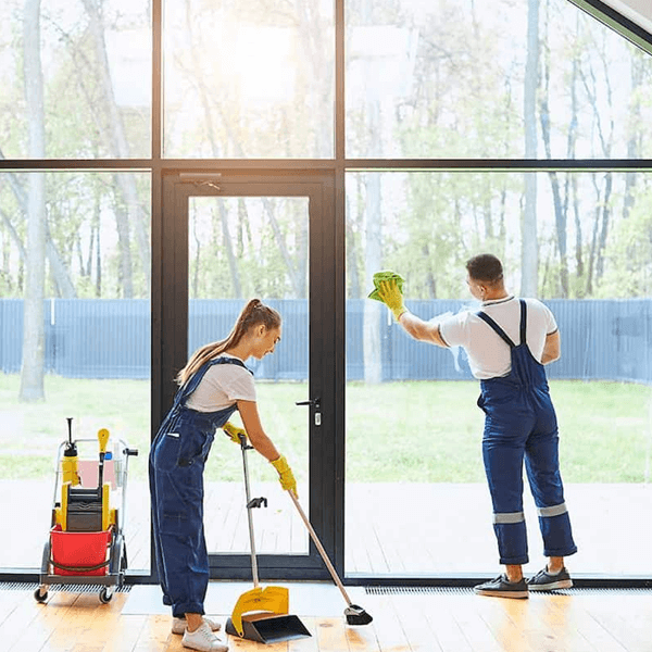 İzmir’de Villa Temizliği: Lüks Yaşam Alanları İçin En İyi Çözümler : Kapak Görseli